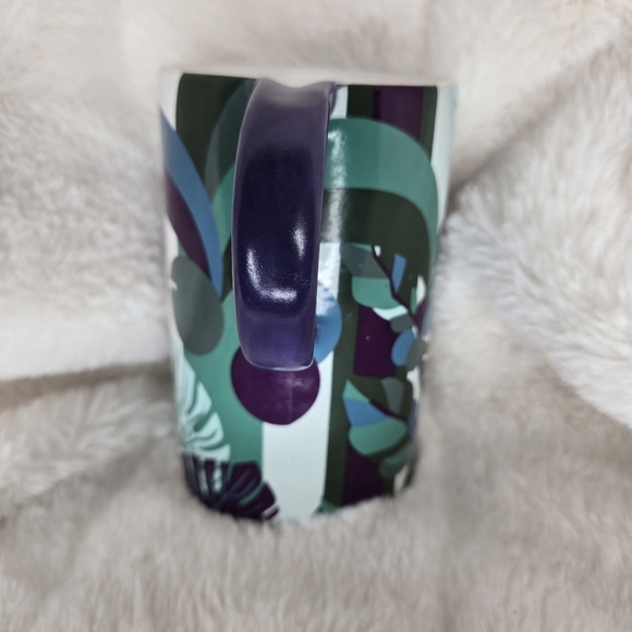 💙3/$25💙2017 Starbucks Reserve Floral Mug - Picture 3 of 6